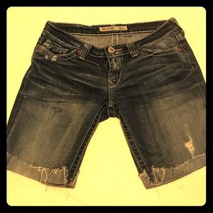 Big Star Cuff Distressed Shorts
